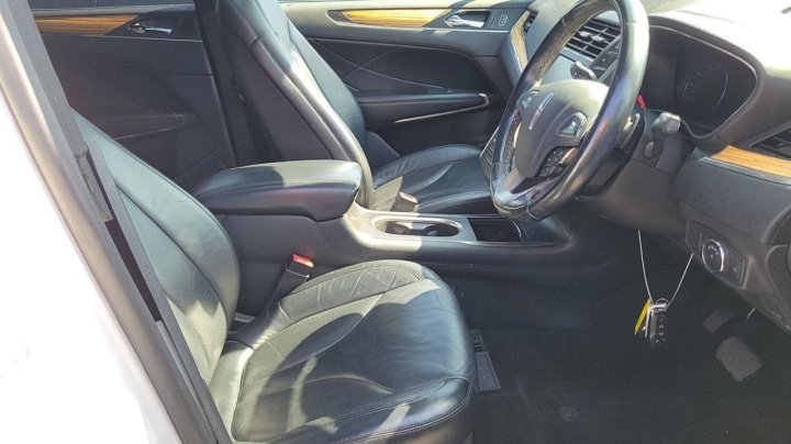 Lincoln MKC  2015