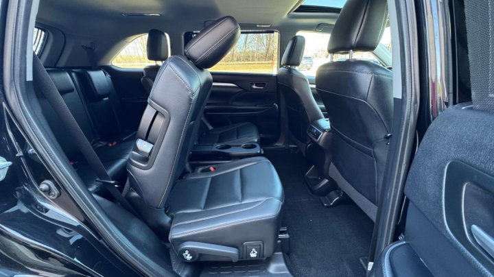 Toyota Highlander SE 2019