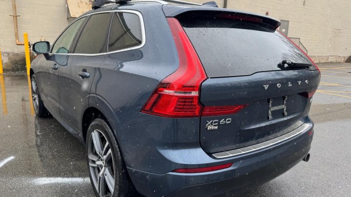 Volvo XC60 T5 MOMENTUM 2018