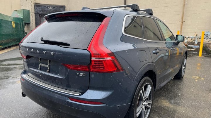 Volvo XC60 T5 MOMENTUM 2018