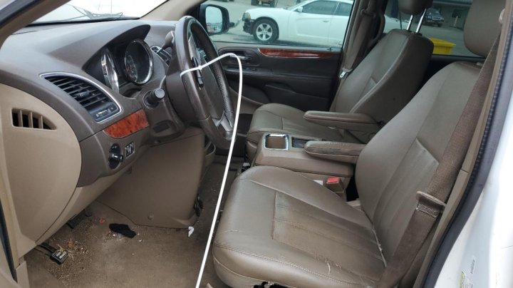 CHRYSLER Town and Country TOURING 2016