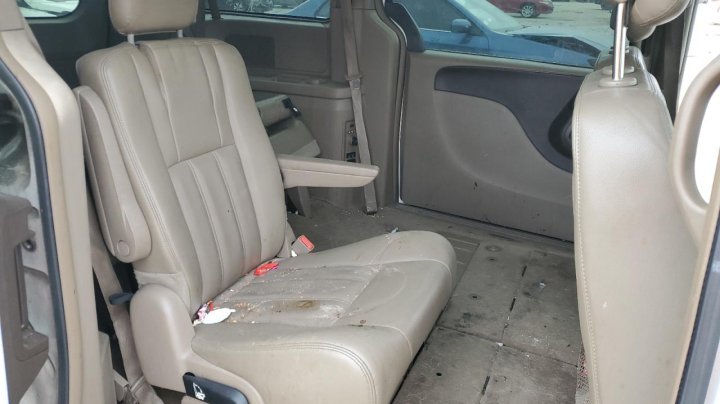 CHRYSLER Town and Country TOURING 2016