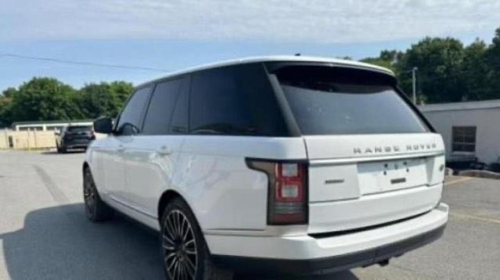 Land Rover Range Rover SUPERCHARGED 2016