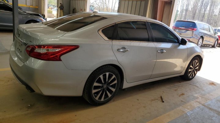 Nissan Altima 2.5 2017