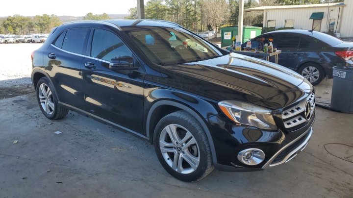 Mercedes-Benz GLA-Class 250 2018
