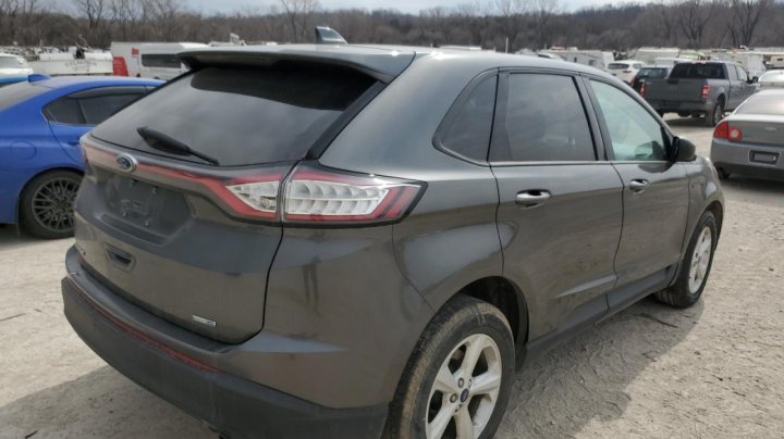 Ford EDGE SE 2016