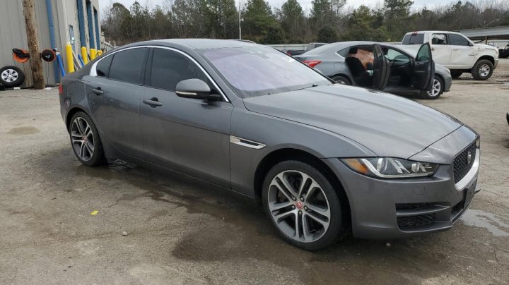 Jaguar XE PREMIUM 2017