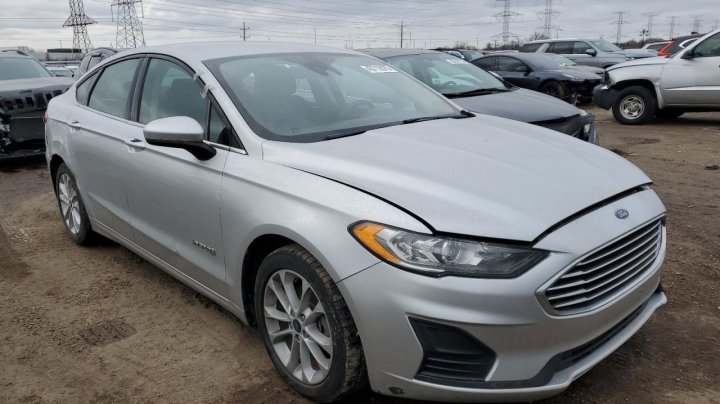 Ford FUSION SE 2019