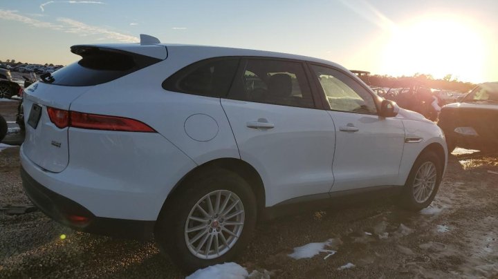 Jaguar F-Pace  2017