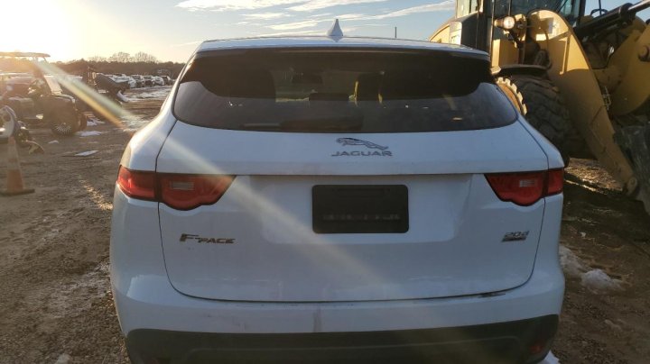 Jaguar F-Pace  2017