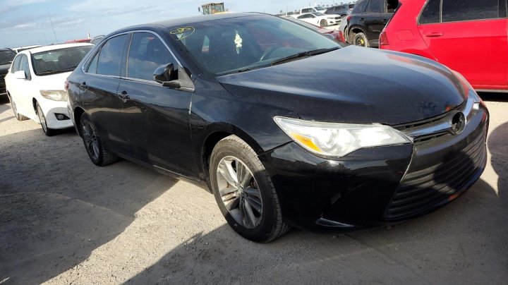 Toyota Camry LE 2016