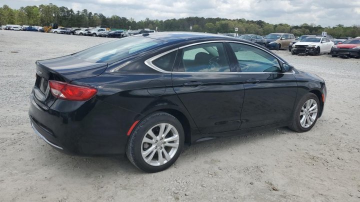 CHRYSLER 200 LIMITED 2015