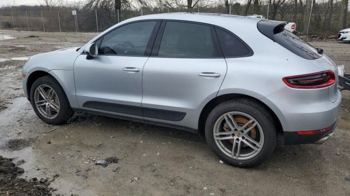 Porsche Macan S 2015