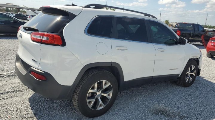 JEEP Cherokee LATITUDE 2017