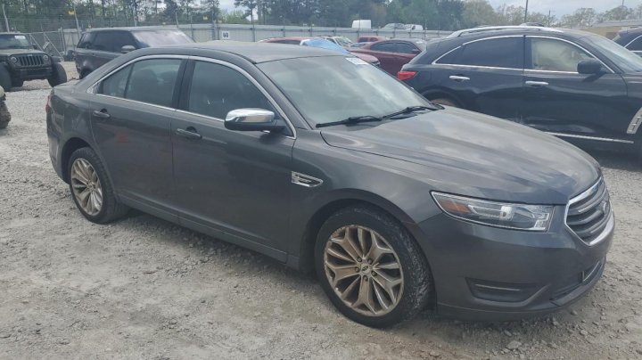 Ford TAURUS LIMITED 2017