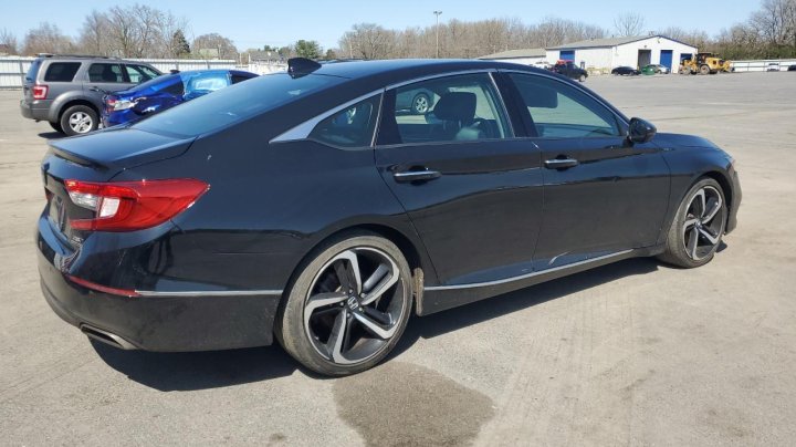 Honda Accord TOURING 2021