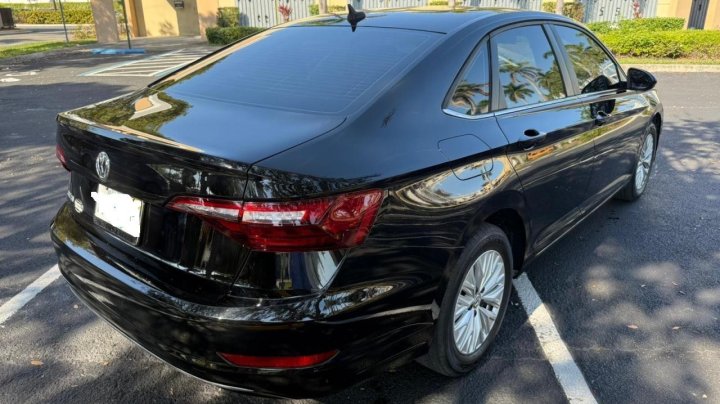 Volkswagen JETTA S 2020