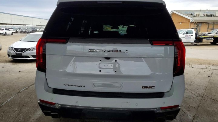 GMC YUKON  2025