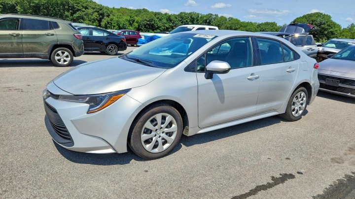 Toyota Corolla  2025