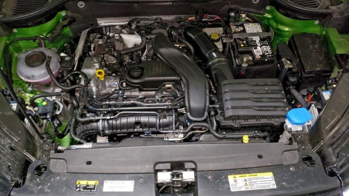 Volkswagen TAOS  2025