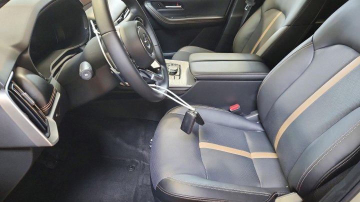 Mazda CX-70  2025