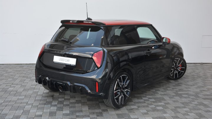 MINI Cooper JCW 2025