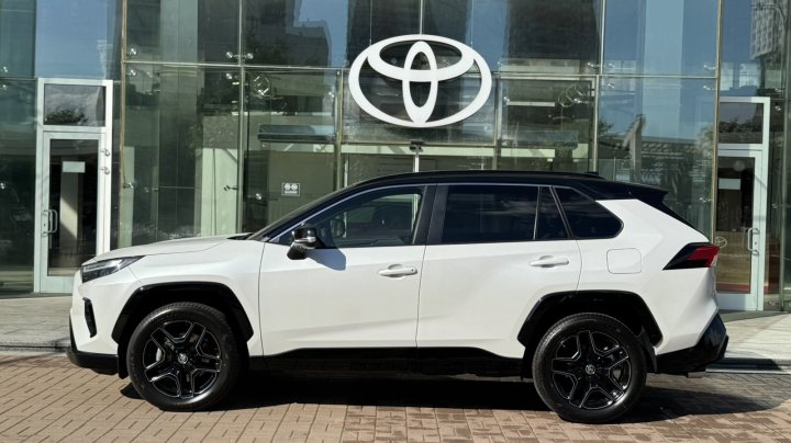 Toyota RAV4 GR SPORT 2024