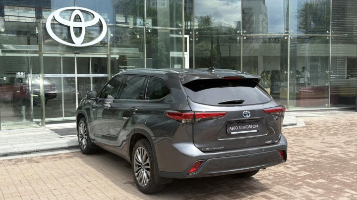 Toyota Highlander Prestige 2021
