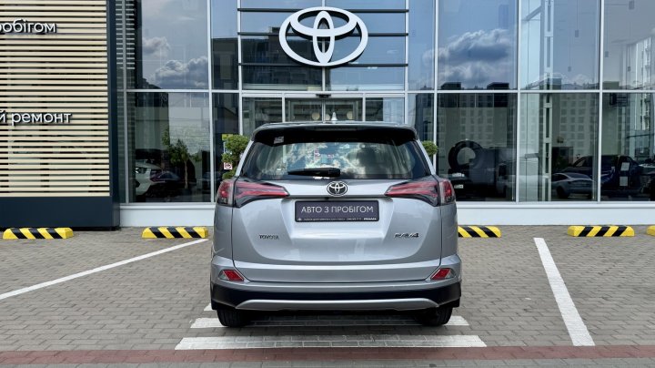 Toyota RAV4 Live 2018