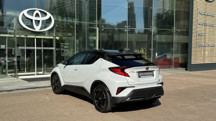 Toyota C-HR GR SPORT 2021