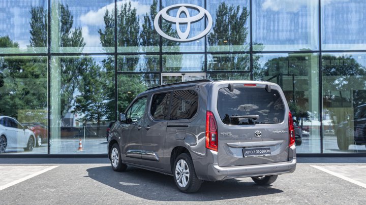Toyota Proace City Verso Comfort 2023