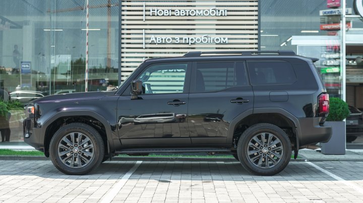 Toyota Land Cruiser Prado Premium 2025