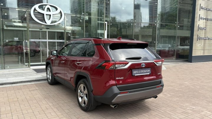Toyota RAV4 Premium 2020