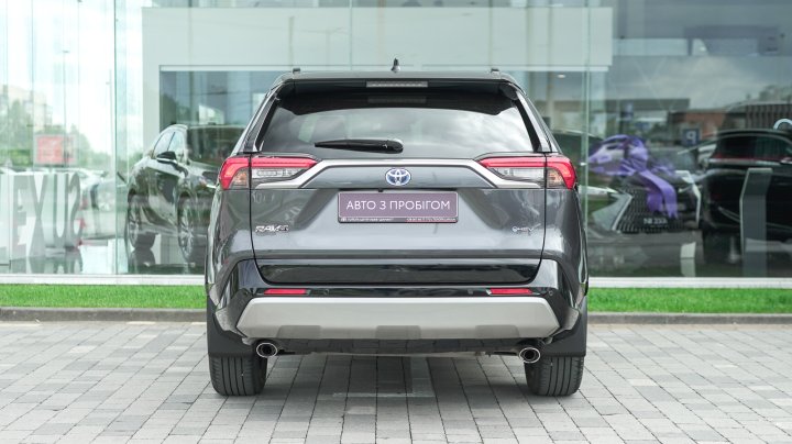 Toyota RAV4 Style 2025