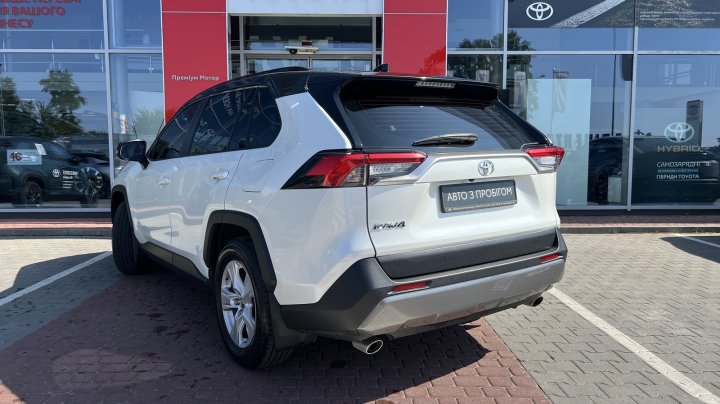 Toyota RAV4 Active 2021
