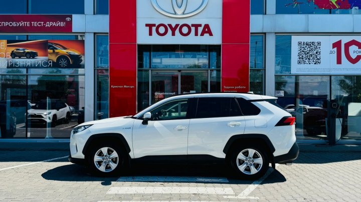 Toyota RAV4 Active 2021