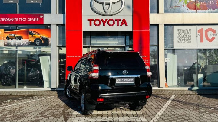 Toyota Land Cruiser Prado Comfort 2012