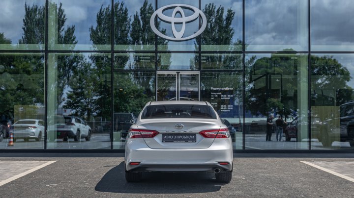 Toyota Camry Premium 2019