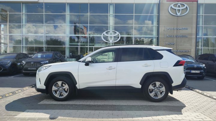 Toyota RAV4 Active 2022