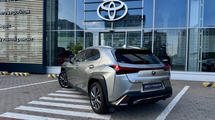 Lexus Ux F-Sport 2020