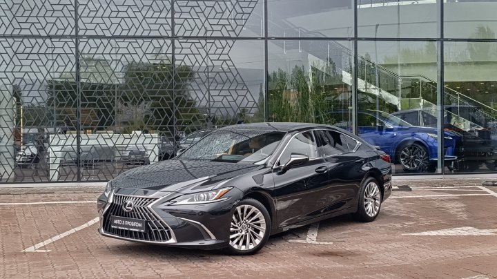 Lexus Es Launch Edition 2023