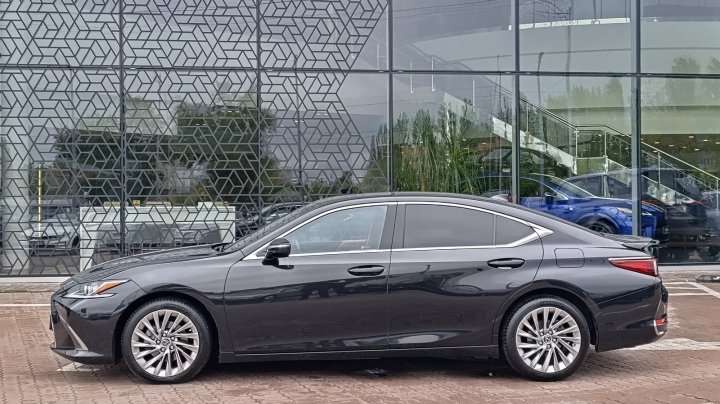 Lexus Es Launch Edition 2023