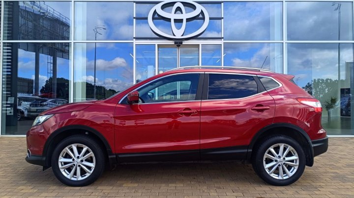 Nissan Qashqai 2015