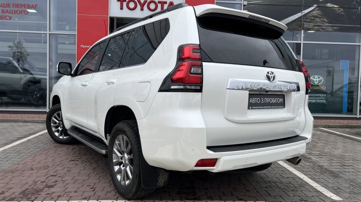 Toyota Land Cruiser Prado Premium 2018