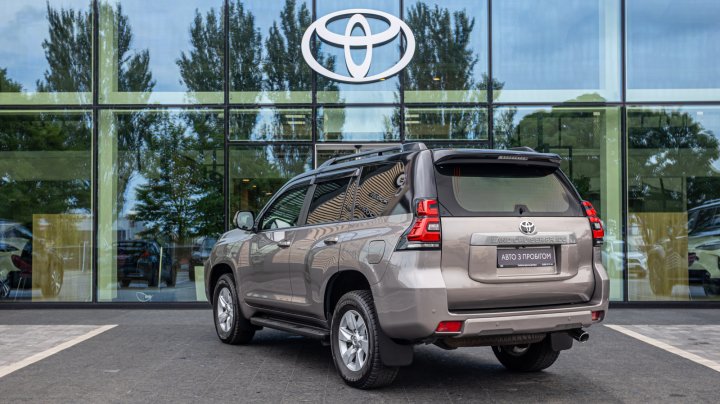 Toyota Land Cruiser Prado Elegance 2018