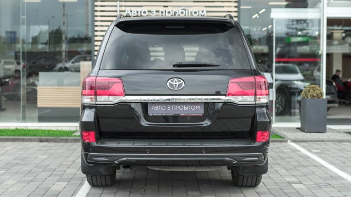 Toyota Land Cruiser Premium 2017