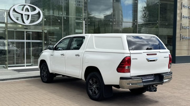 Toyota Hilux Comfort 2023