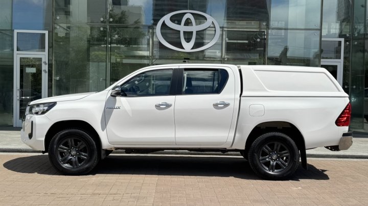 Toyota Hilux Comfort 2023
