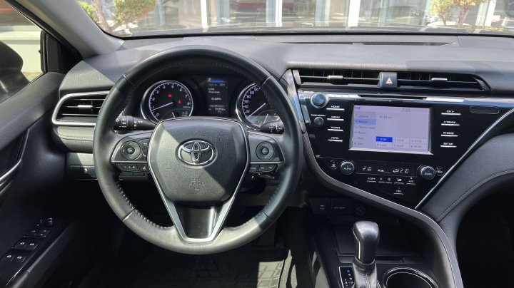 Toyota Camry Comfort 2017