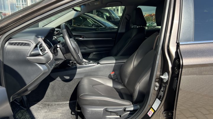 Toyota Camry Comfort 2017